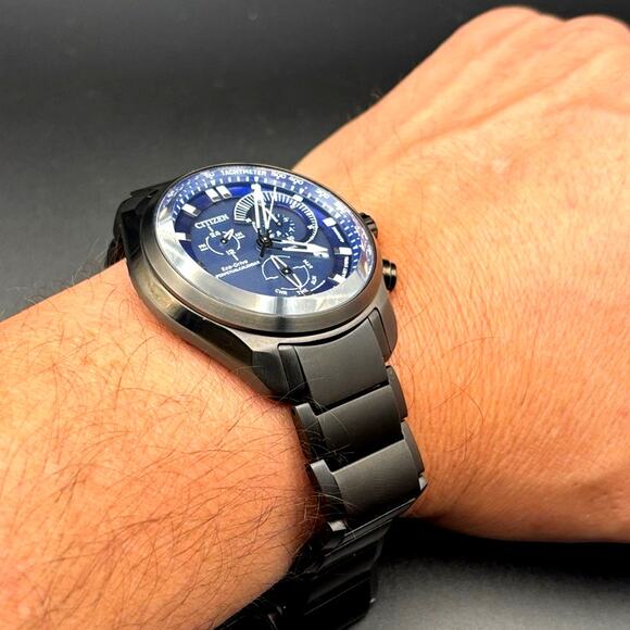 Citizen BL5607-54L Men’s Eco-Drive Sport Chronograph Blue Dial Black IP NIBWT - Picture 13 of 17